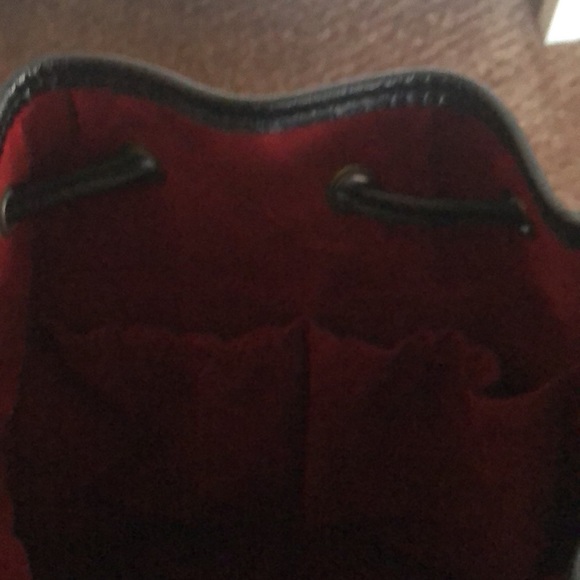 Patricia Nash leather, bucket bag. - Picture 5 of 9